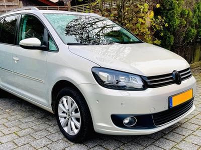 VW Touran 2.0 Tdi, Highline, DSG (2010) - Photo 1