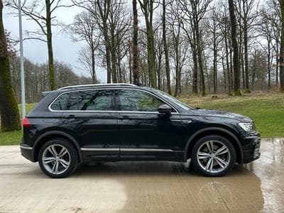 VW Tiguan 2.0 R Line DSG / 140 kw / Full options (2019) - Foto 7