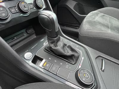 VW Tiguan 2.0 R Line DSG / 140 kw / Full options (2019) - Foto 10