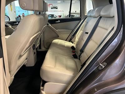 VW Tiguan 4Motion*P/S-DACH*NAVI*LEDER*R-KAM* (2013) - Photo 12