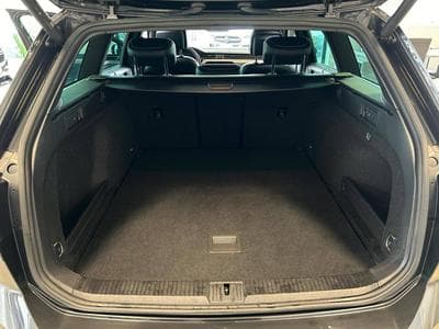 VW Passat R-Line (2021) - Photo 14