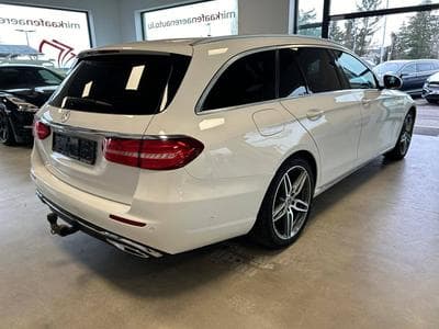 Mercedes E 220 d (2017) - Photo 3