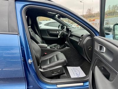Volvo XC40 2WD R-Design Geartronic (2020) - Photo 9