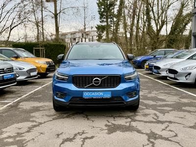 Volvo XC40 2WD R-Design Geartronic (2020) - Photo 2