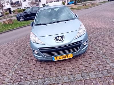 Peugeot 207 (2010) - Foto 1