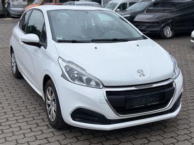 Peugeot 208 1.2 (2017) - Photo 1