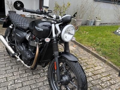 Triumph Street Twin (2016) - Foto 1