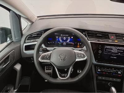 VW Touran (2025) - Foto 12