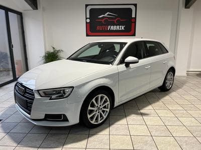 Audi A3 SPORTBACK 35 TDi Design S tronic (2019) - Photo 1
