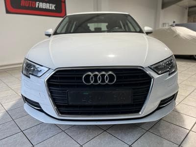 Audi A3 SPORTBACK 35 TDi Design S tronic (2019) - Photo 7