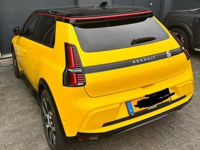 Renault R5 Electrique Iconic 150 (2025) - Photo 1