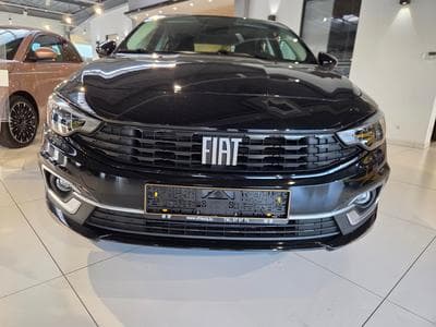 Fiat Tipo SEDAN 1.6 MULTIJET 130 CV (2025) - Photo 3