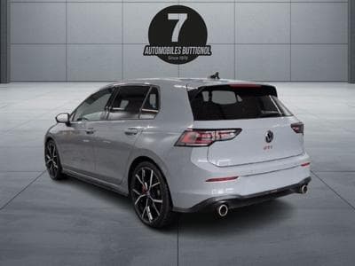 VW Golf Volkswagen Golf VIII FACELIFT GTI 2.0TSI 265CV DSG7 ** ESTOR (2024) - Foto 2