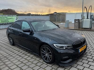 BMW 330 M Sport (2019) - Foto 1