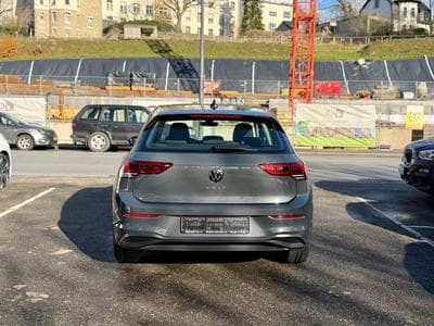 VW Golf VIII 1.0 eTSI 110 Life NAVI/CAM/ACC (2022) - Photo 5