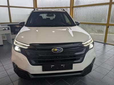 Subaru Forester Forester Luxury 8 J. GARANTIE! NAVI/GPS! (2026) - Photo 2