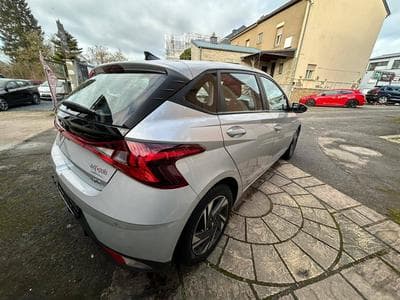 Hyundai i20 1.0 AUTOMATIQUE (2022) - Foto 7