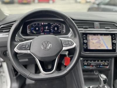 VW Tiguan Elegance 2.0 Tdi 150 DSG Toit Ouvrant (2023) - Photo 9
