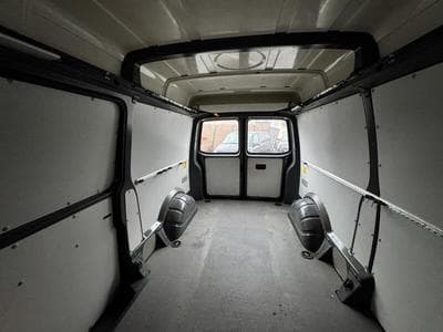 VW Transporter 2.0L 204CV (2027) - Foto 6