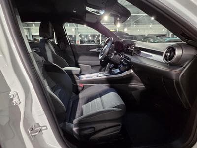 Alfa-Romeo Tonale TI 1.5 HYBRID DCT 160 CV (2025) - Photo 9