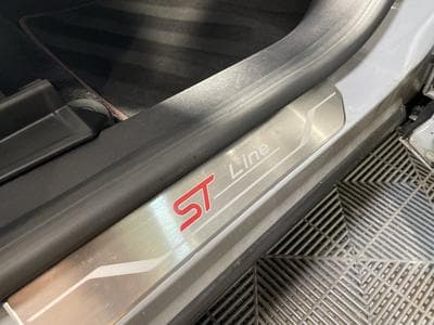 Ford Puma 1.0 ECOBOOST HYBRID MHEV 155 CV ST-LINE GPS (2020) - Photo 9