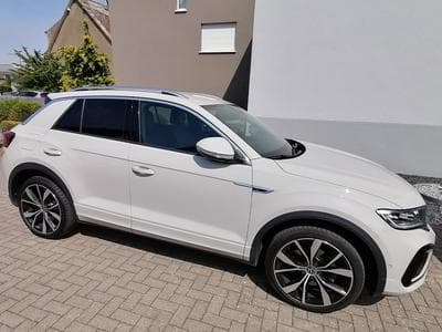 VW T-Roc R-Line (2022) - Photo 1