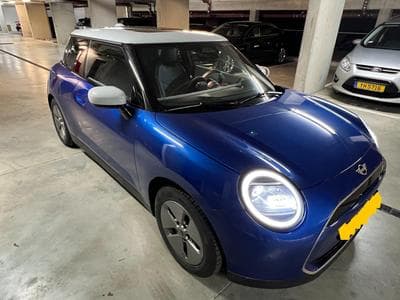 Mini Cooper SE Favoured Trim / Paket XL (2025) - Foto 2