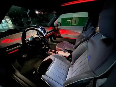 Mini Cooper SE Favoured Trim / Paket XL (2025) - Photo 7