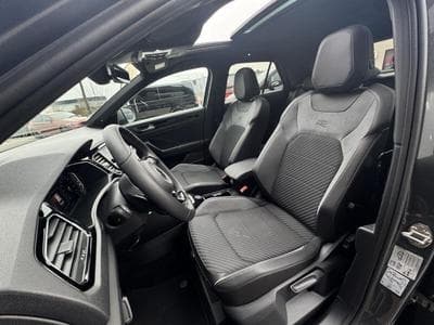 VW T-Roc R 2.0L TSI 300CV (2021) - Photo 8