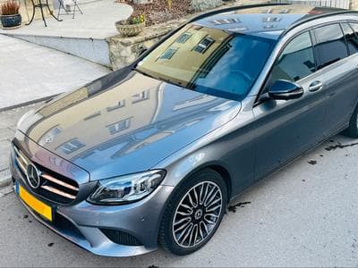 Mercedes C 300 T Avantgarde Night Edition (2019) - Photo 1
