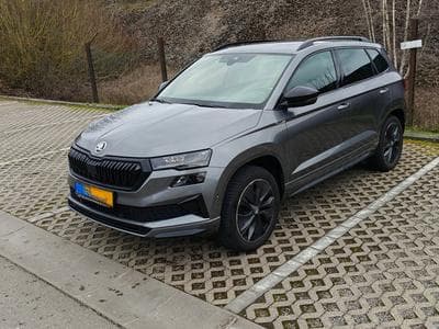 Skoda Karoq Sportline (2023) - Foto 1