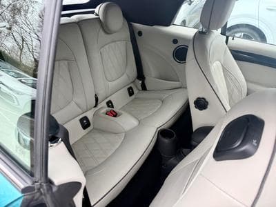 Mini Cabrio Cooper S Aut. (2020) - Photo 10