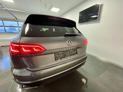VW Touareg R-Line V6 TDI 4Motion (2022) - Foto 5
