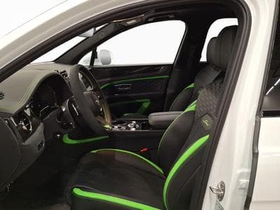 Bentley Bentayga Speed (2025) - Photo 2