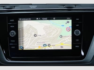 VW Touran 1.5 TSI Edition (2026) - Photo 11