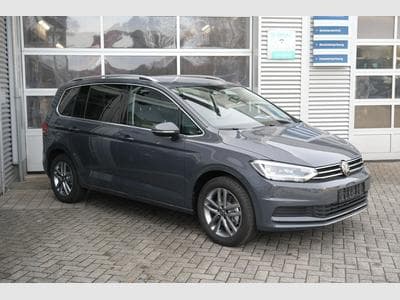 VW Touran 1.5 TSI DSG (2026) - Photo 3
