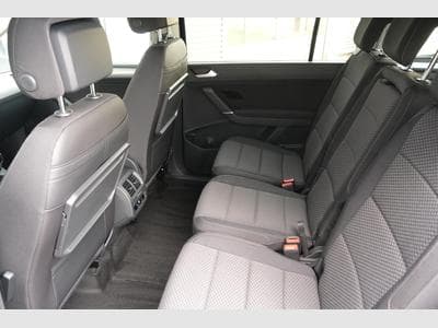 VW Touran 1.5 TSI DSG (2026) - Photo 7