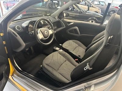 Smart Fortwo cabrio passion 52 kw softouch (2014) - Foto 13