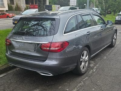 Mercedes C 200 Avang. (2019) - Photo 3