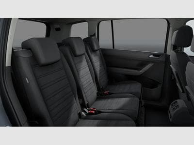 VW Touran Life Plus 1.5 TSI 7-Gang-DSG (2026) - Photo 11