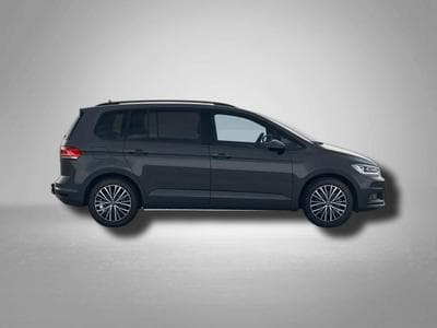 VW Touran Life Plus 1.5 TSI 7-Gang-DSG (2026) - Photo 6