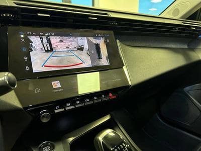 Peugeot 308 SW Allure (2022) - Foto 10