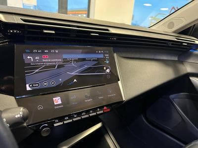 Peugeot 308 SW Allure (2022) - Foto 9