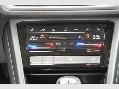 VW Touran 1.5 TSI Edition (2026) - Photo 12