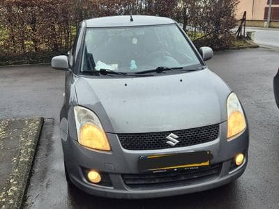 Suzuki Swift (2008) - Photo 1