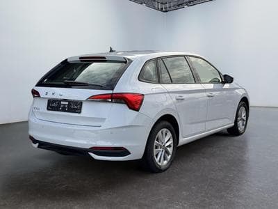 Skoda Scala 1,0 TSI DSG (2026) - Foto 4