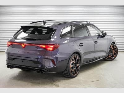 Cupra Leon ST 2,0 TSI (2025) - Photo 2