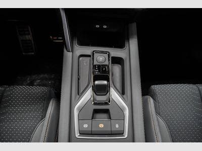 Cupra Leon ST 2,0 TSI (2025) - Photo 12