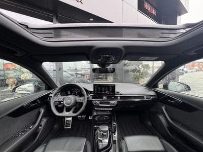 Audi A4 Avant S-line Edition 2.0L TDI 163CV (2022) - Photo 6