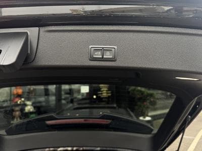 Audi A4 Avant S-line Edition 2.0L TDI 163CV (2022) - Photo 10